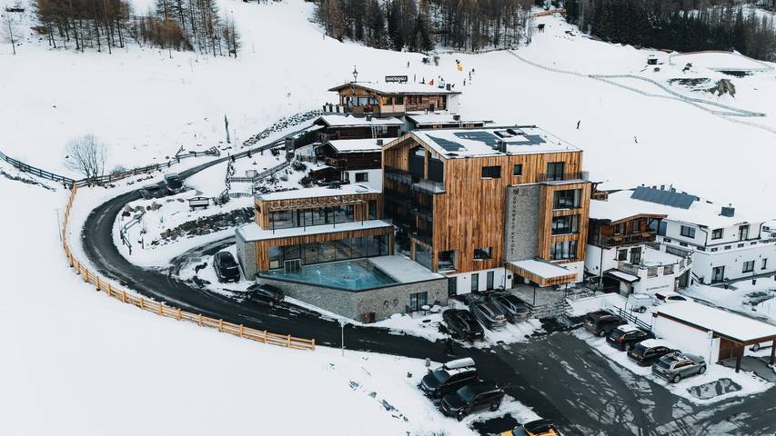 Hütte für 6 Personen, mit Pool und Sauna sowie Terrasse im Ötztal - 2