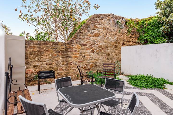 Vacation rental for 4 people, with Yard in Redondo