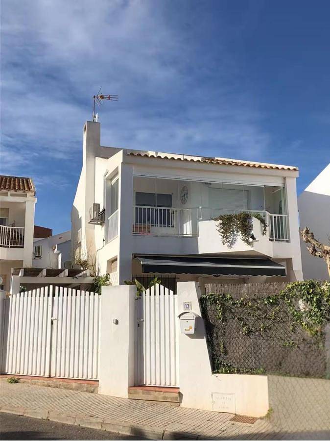 Casa de vacaciones para 7 personas, con vistas y jardín - 1