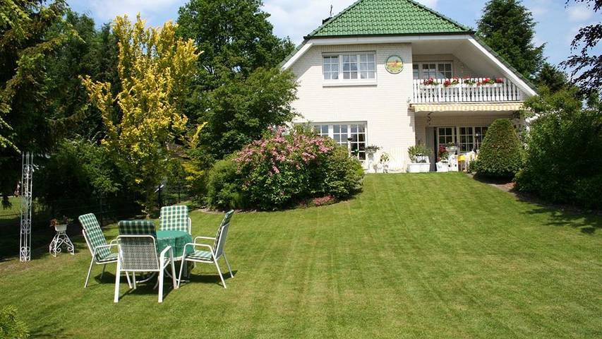 Ferienwohnung für 3 Personen, mit Garten in Bispingen