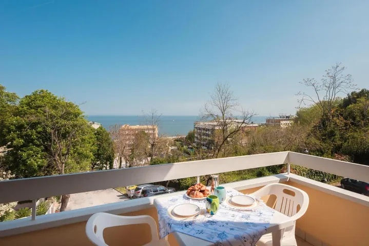 Ferienwohnung für 5 Personen, mit Ausblick und Garten sowie Balkon - 1