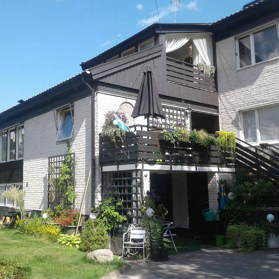 Appartement entier, Studiolägenhet i villa in Huddinge, Mer Baltique suédoise