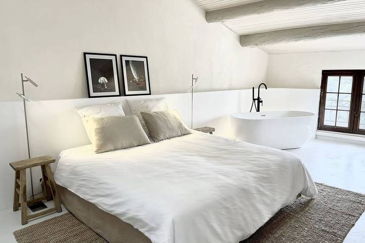 Location de vacances pour 15 personnes, avec sauna et jardin à Venasque - 2