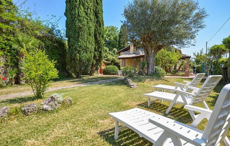 Ferienhaus für 8 Personen, mit Terrasse und Garten in Paestum - 2