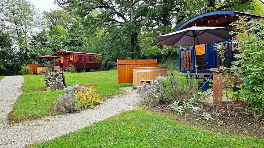 Gîte pour 4 personnes, avec piscine et jardin ainsi que sauna et vue à Padirac - 4
