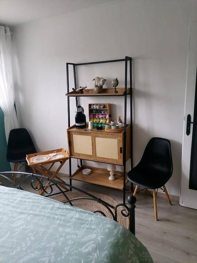 Location de vacances pour 2 personnes, avec terrasse et vue à Signy-le-Petit - 2