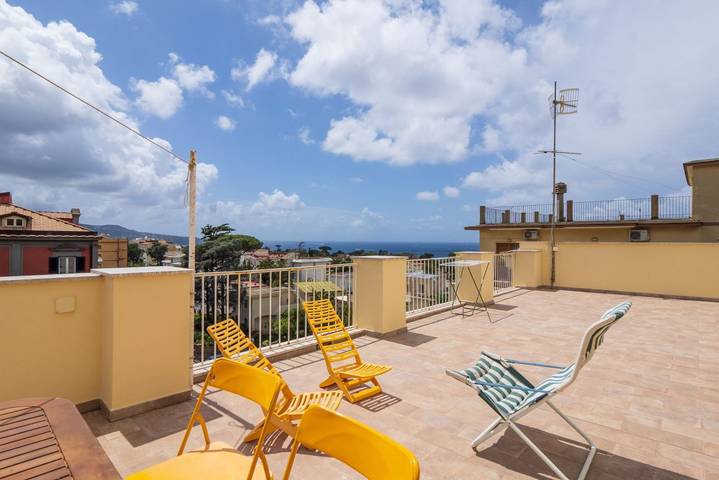 Casa vacanza per 2 persone, con vista oceano e balcone/terrazza in Meta
