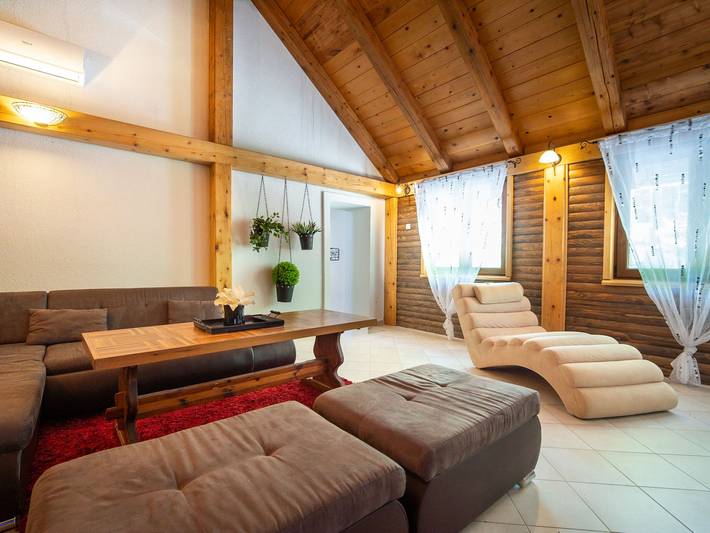 Chalet für 8 Personen, mit Terrasse und Garten in Kroatien - 4