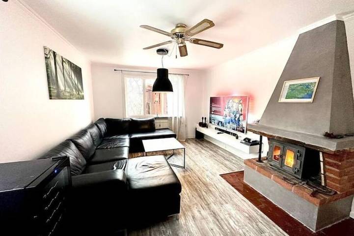 Ferienhaus für 10 Personen, mit Whirlpool und Garten in Södermanland