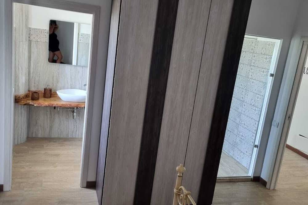 Apartamento entero, La Pace Degli Agrumi dista 13 km da Tropea e 15km da Pizzo Calabro in Briatico, Provincia de Vibo Valentia