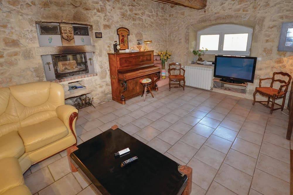 Geweldig huis in Jonquières in Jonquières, Vaucluse