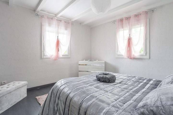 Geräumige Villa 200 m vom Fluss Orb entfernt in Cessenon-sur-Orb, Mittelmeerküste (Frankreich)
