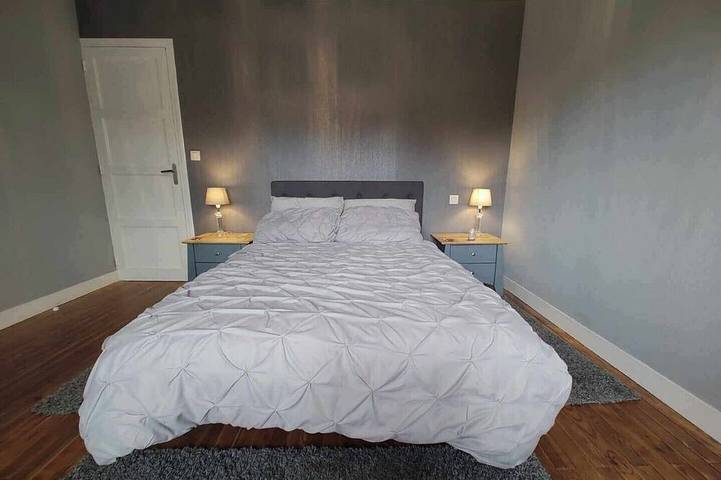 Gîte pour 5 personnes, avec jardin à Chaulieu - 4