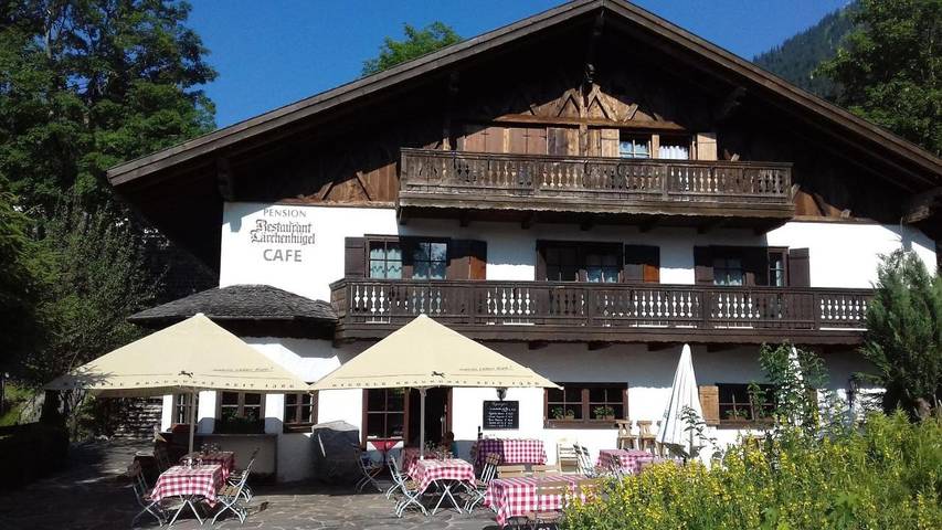 Hôtel pour 2 personnes, avec balcon et vue