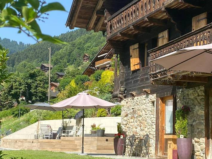 Location de vacances pour 2 personnes, avec jardin ainsi que terrasse et vue à Troistorrents - 3