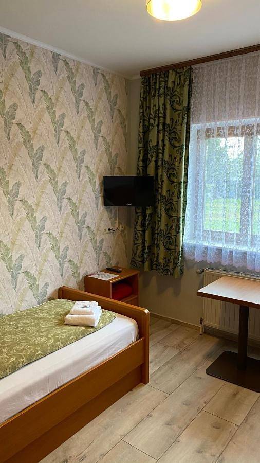 Hotel für 3 Personen, mit Terrasse und Garten sowie Ausblick in Beilrode - 4