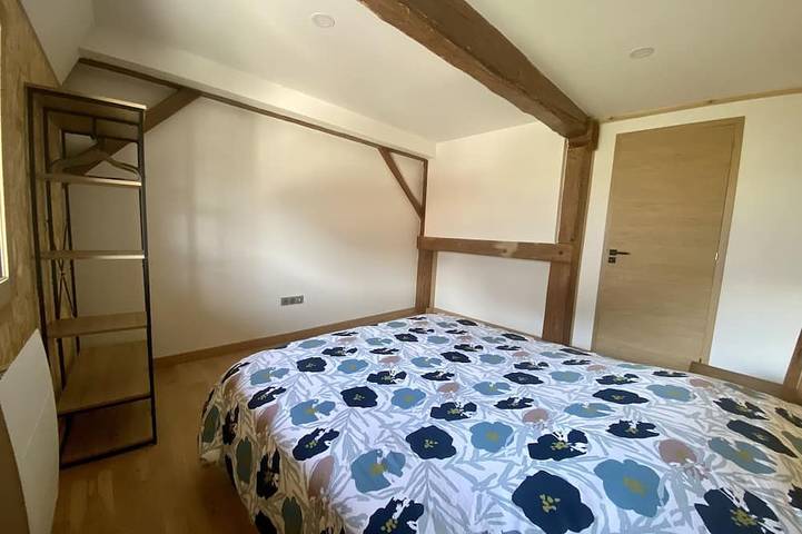 Location de vacances pour 8 personnes, avec terrasse et jacuzzi à Giez - 4