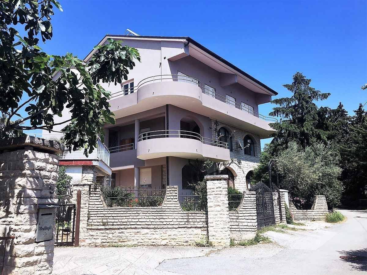 Appartamento vacanze a Medolino a partire da 93€ a notte
