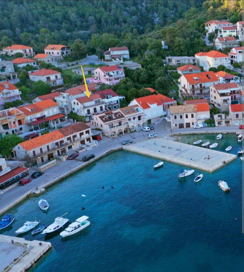 Entire apartment, Apartment Nela in Blato, Korcula