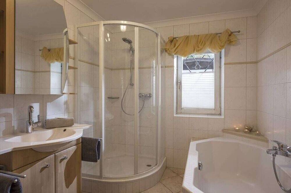 - Chalet Panoramablick in Kössen, Kaiserwinkl