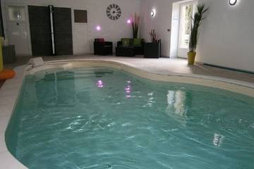 Gîte pour 8 personnes, avec jardin dans le Calvados