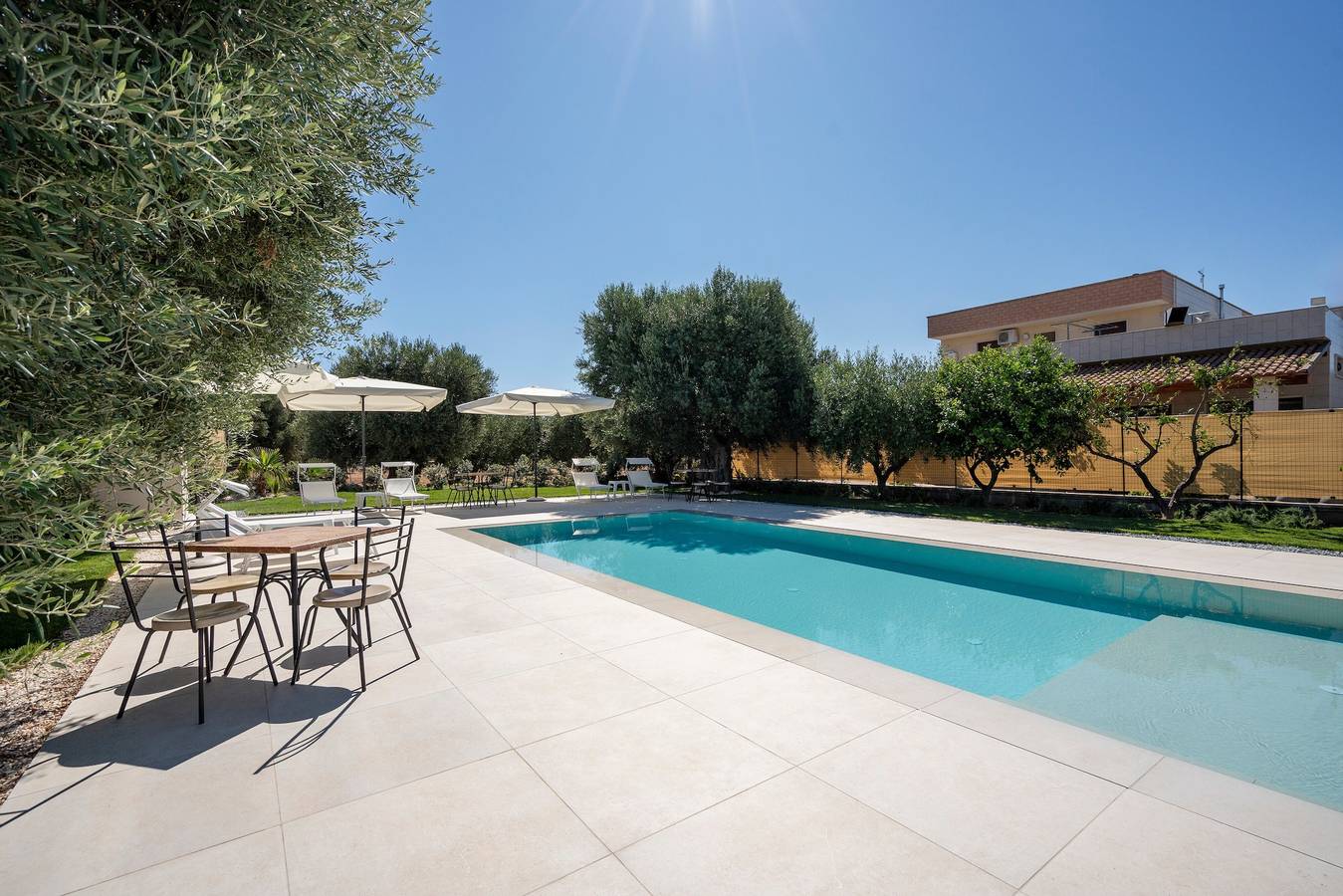Appartamento intero, Appartamento 'L'Aia - 3' con piscina condivisa, Wi-Fi e aria condizionata in Sant'Antonio D'ascula, Monopoli