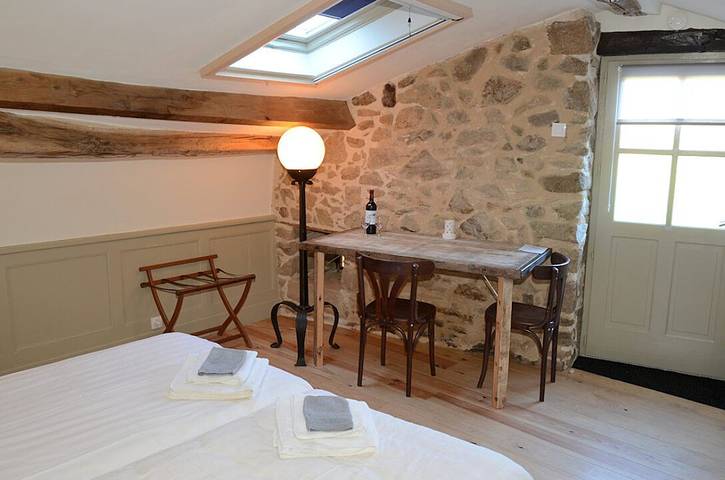 Chambre d’hôte pour 2 personnes, avec piscine et jardin, animaux acceptés dans Haute-Vienne - 2