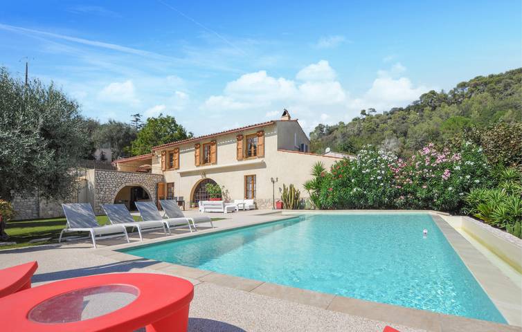 Apartamento de lujo con piscina, parking y AC | La Colle-sur-Loup in La Colle-sur-Loup, Costa mediterránea (Francia)