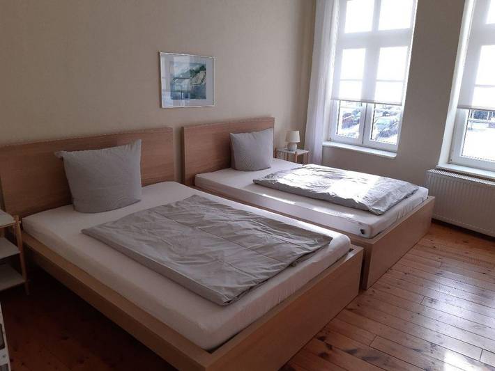 Ganze Ferienwohnung, Fewo´s am Moor / Homecompany - Ferienwohnung Moorjungfer, Bad, 1 Schlafzimmer in Schwerin, Schweriner See