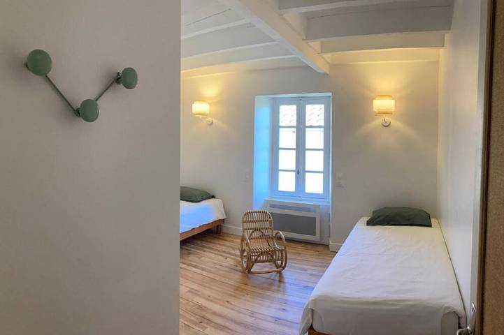 Location de vacances pour 6 personnes, avec jardin à Paulinet - 4