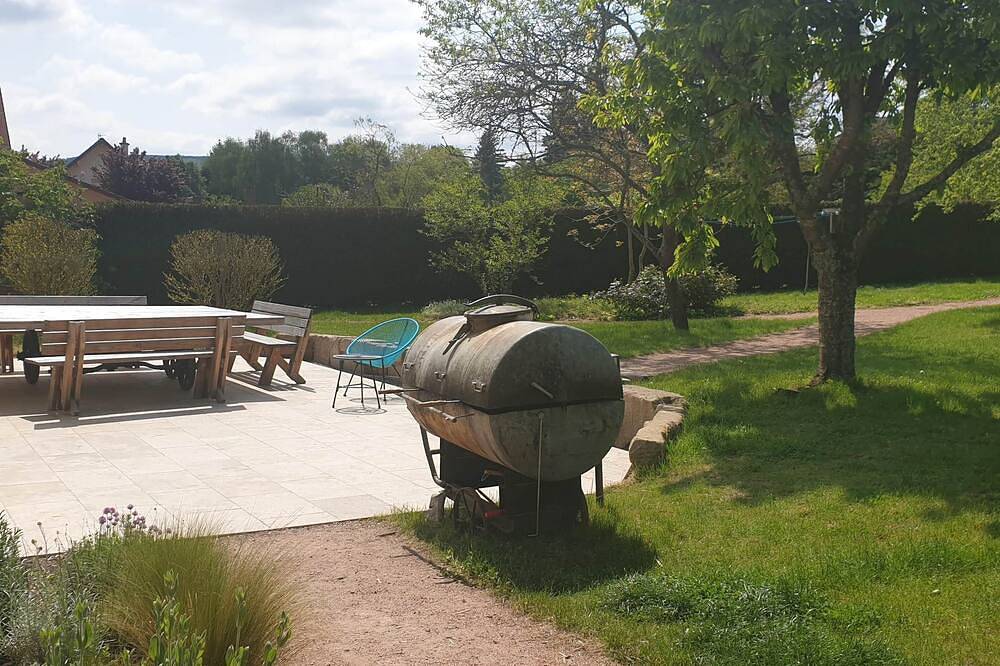 Ferienhaus in den Farben des Heiligen Martin in Autun mit Spa in Autun, Autun und Umgebung
