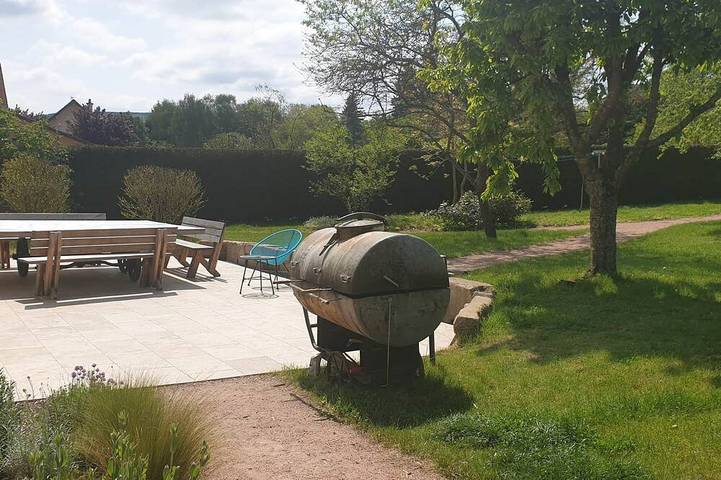 Ferienhaus in den Farben des Heiligen Martin in Autun mit Spa in Autun, Autun und Umgebung