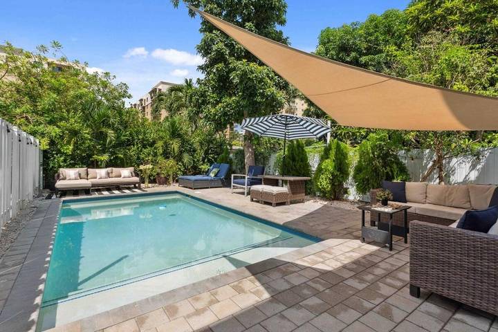 Willa dla 12 osób, z ogród i basen oraz jacuzzi, zwierzęta dozwolone w Miami