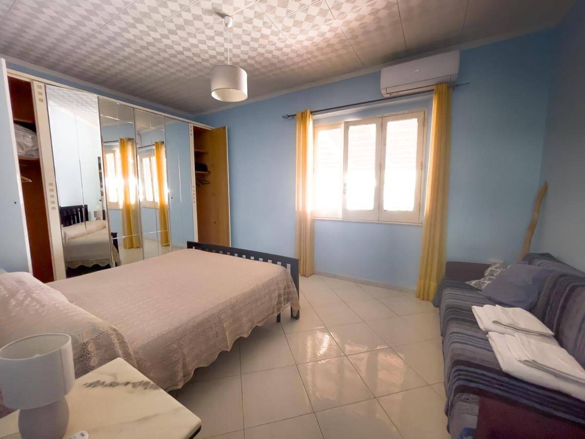 Prajola - Casa al mare, Palmi in Lido Tahiti, Palmi