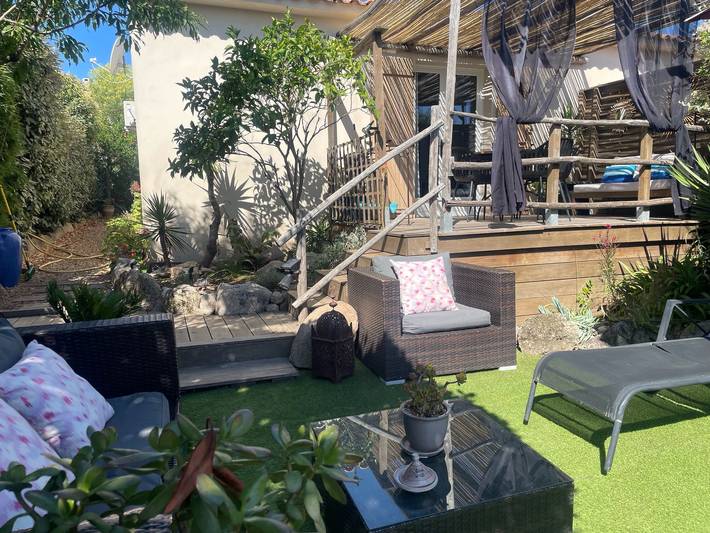 Gîte pour 2 personnes, avec jardin et terrasse en Corse-du-Sud - 4
