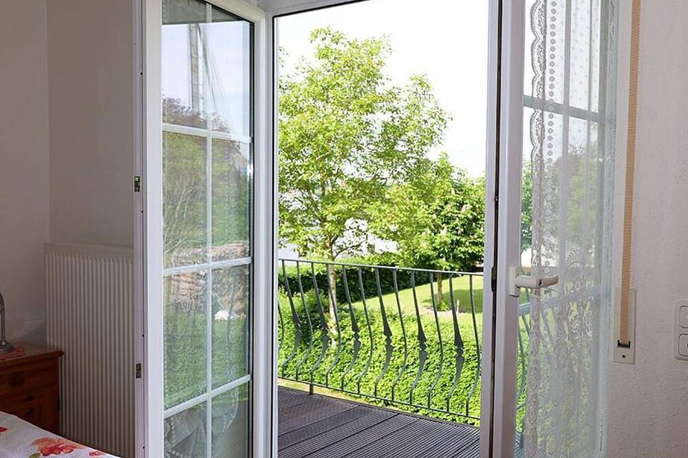 Ganze Wohnung, 4-Bett-Ferienwohnung Dusche/Wc - Ferienwohnungen Heck in Habscheid, Eifelkreis Bitburg-Prüm