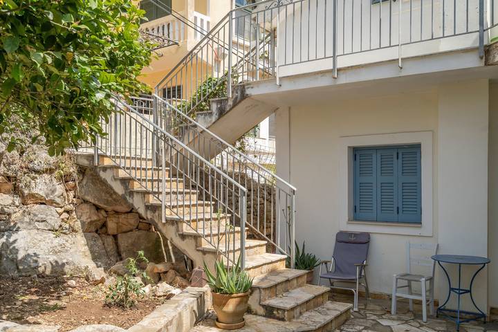 Entire apartment, Apartment 'Pilali  2 Greece' with Balcony, Wi-Fi and Air Conditioning in Agia Effimia, Kefalonia