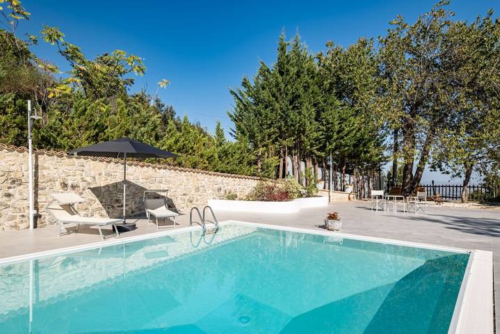 Gîte pour 2 personnes, avec sauna ainsi que piscine et jardin, animaux acceptés dans Abruzzes - 4