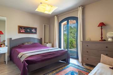 Villa voor 6 Personen in Bormes-les-Mimosas, Nationaal park Port-Cros, Afbeelding 3