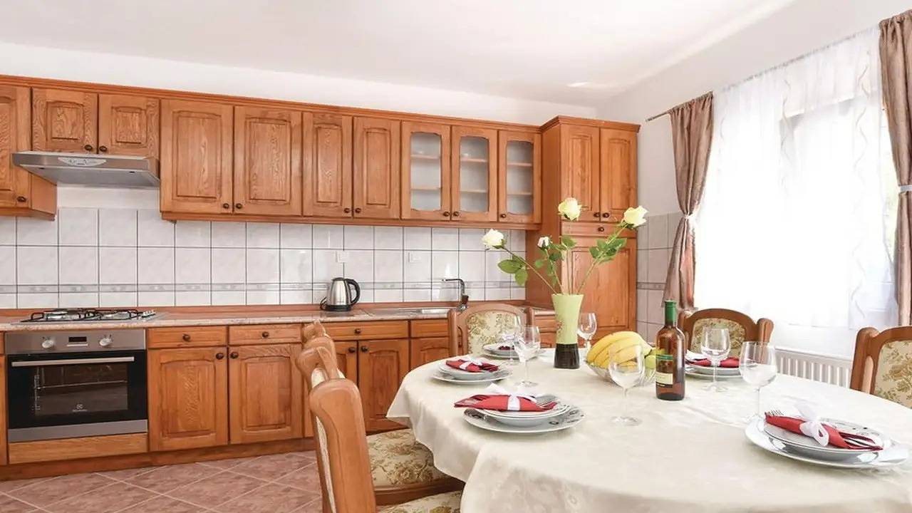 Villa für 10 Personen (256 m²) in Trilj in Grab (Dalmatien), Dalmatinisches Zagora