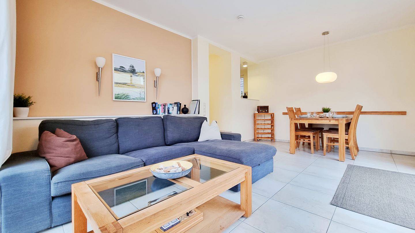 Ganze Wohnung, Ostsee Ferienwohnung Baltic Sunrise in 1. Reihe zum Strand in Kalifornien (Ostsee), Schönberg