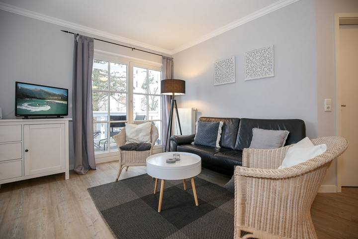 Ferienwohnung für 4 Personen, mit Balkon in Kühlungsborn - 2