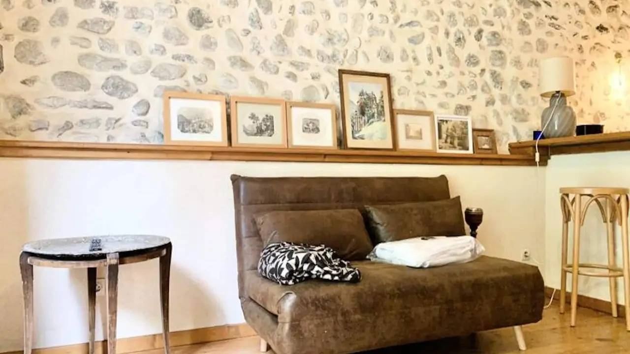Ganze Ferienwohnung, Ferienwohnung für 2 Personen (30 m²) in Uriage-les-Bains in Saint-Martin-d'Uriage, Nationalpark Écrins