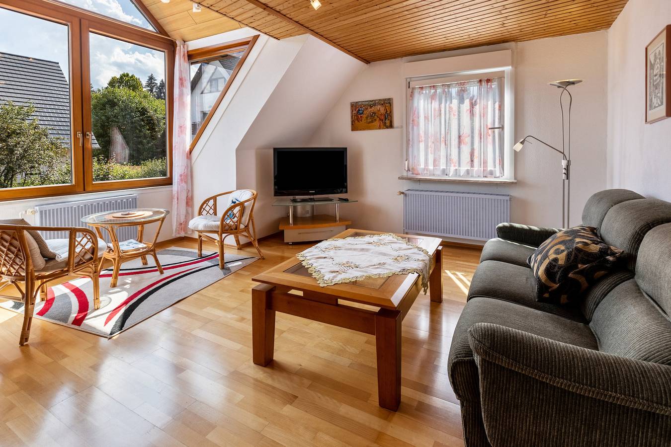Apartamento inteiro, Apartamento de férias 'Eule' com Wi-Fi in Donaueschingen, Central Black Forest