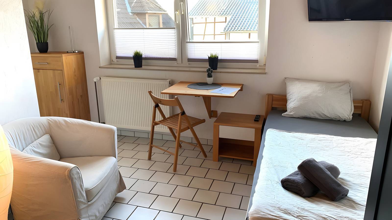 Ganze Wohnung, Apartment für 1 Person, 20 m², mit Wlan in Kreuzau in Kreuzau, Rureifel (Nordrhein-westfalen)