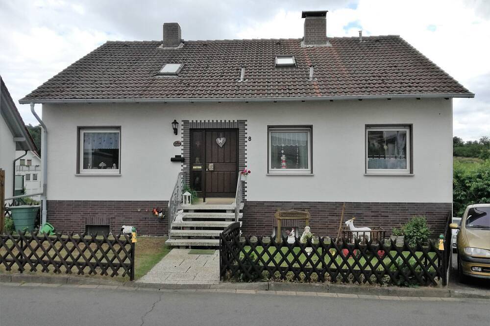 Ganze Wohnung, Frau Holle Land, Ferienwohnung in sehr ruhiger herrlicher Lage. in Bad Sooden-Allendorf, Werratal