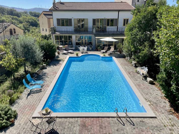 Villa per 20 persone, con panorama e giardino - 1