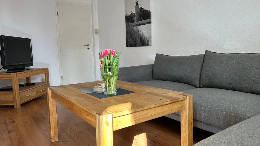 Ferienwohnung für 4 Personen, mit Garten in Westermarkelsdorf - 2