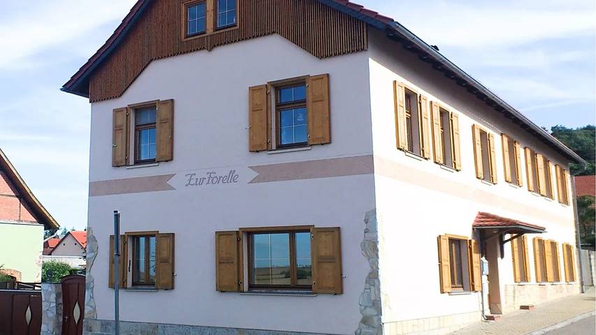 Ferienwohnung für 7 Personen, mit Garten