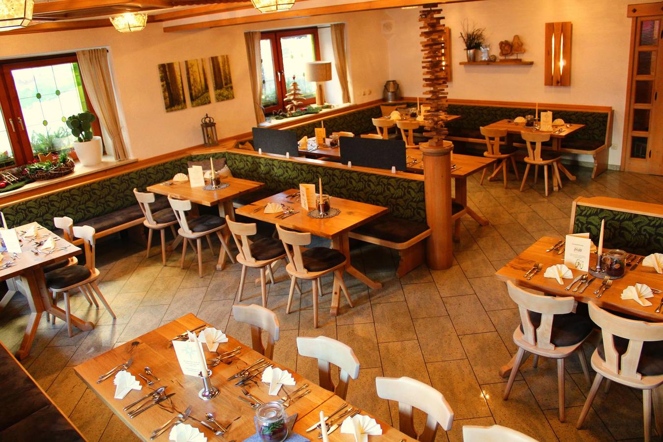 Bayerische Gastwirtschaft Dimpfl-Stadl in Lam, Ostbayern